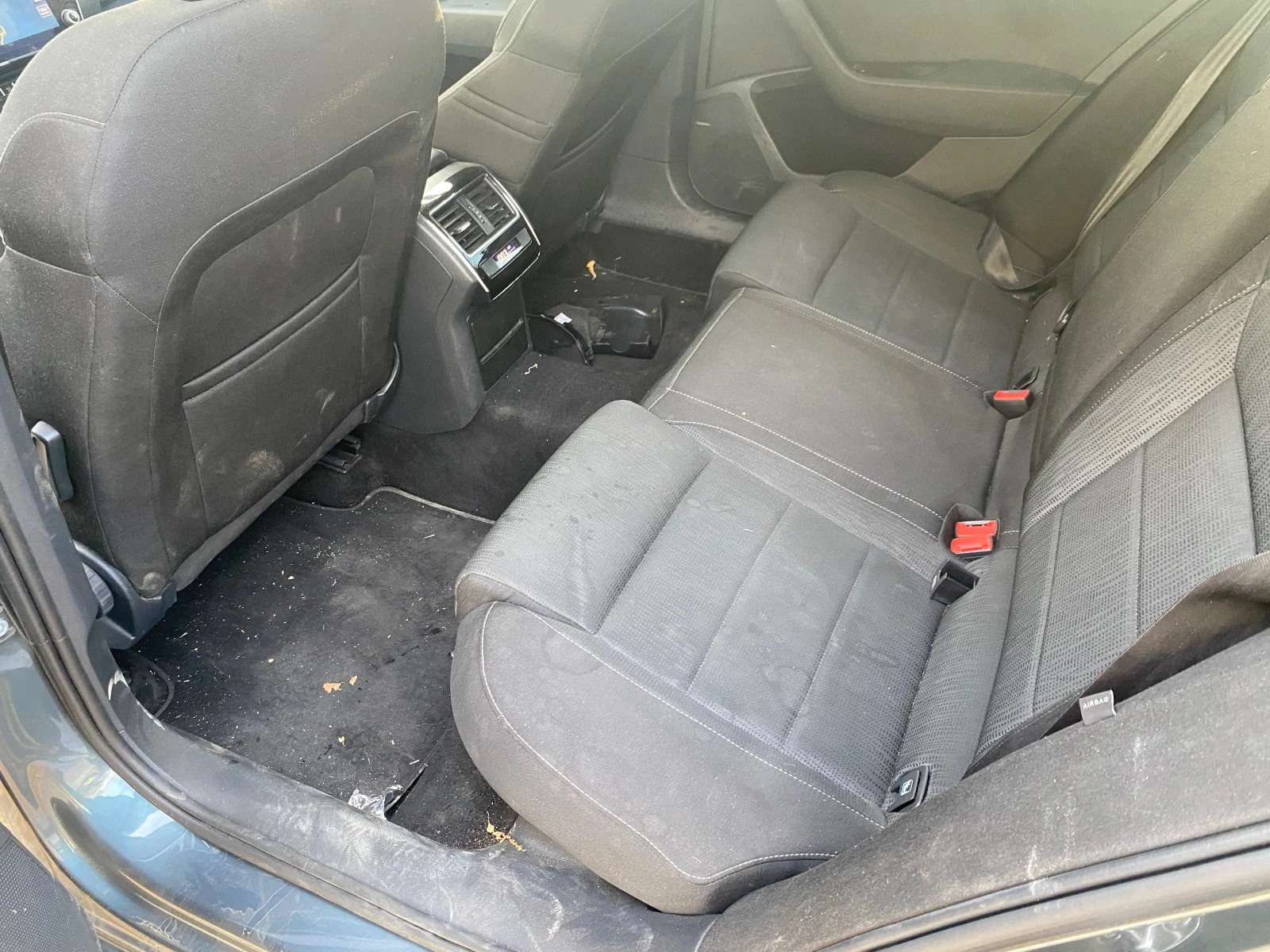 Skoda Superb 2.0 TDI DSG | Mobile.bg   12