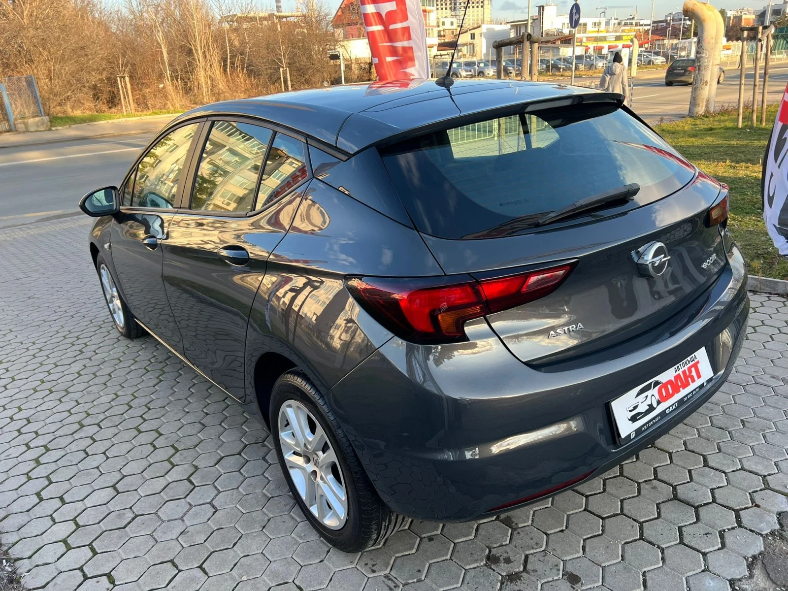 Opel Astra 1.0i/EU.6B/146 000 РЕАЛНИ КМ ! ! ! - изображение 5