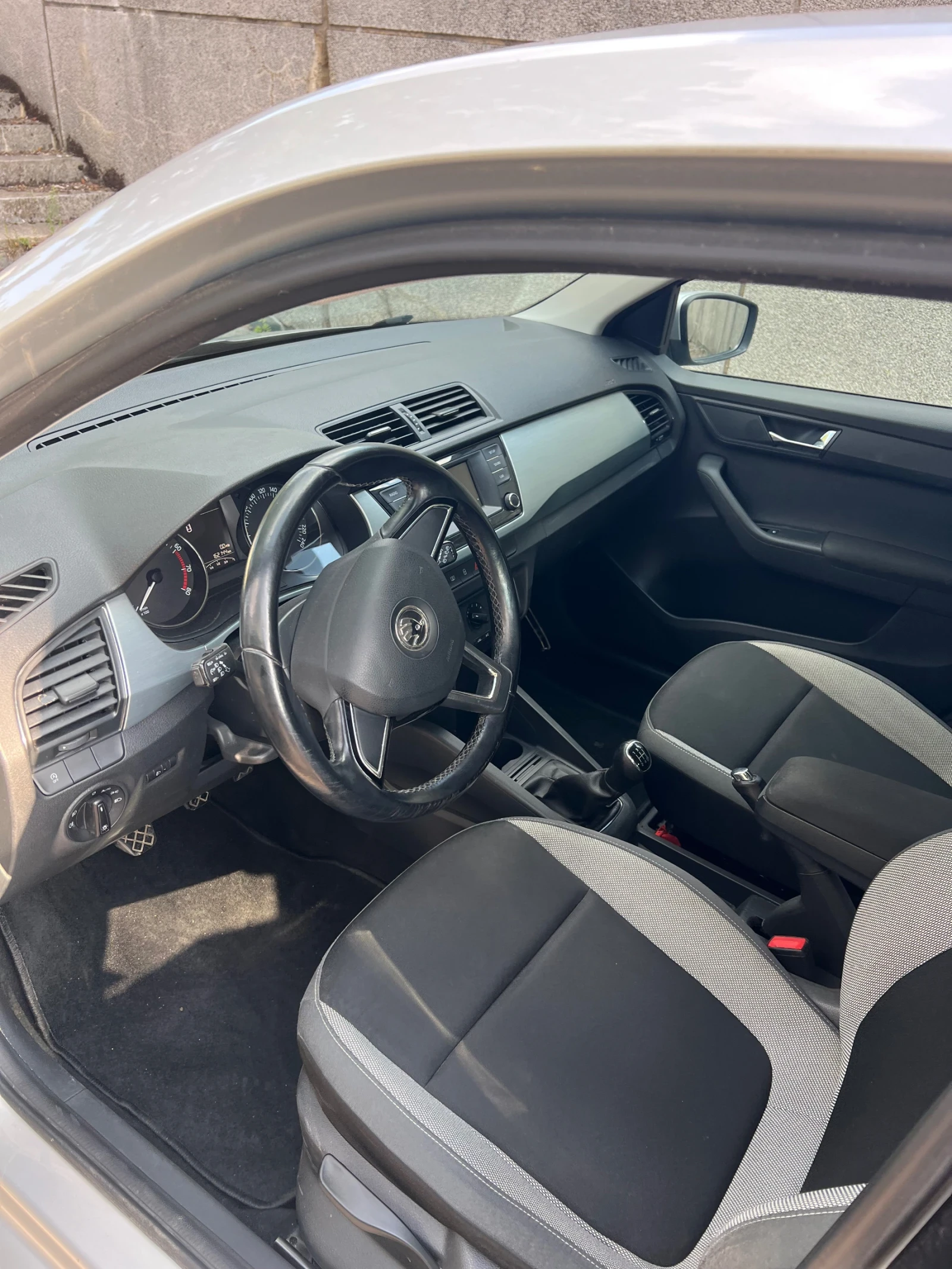 Skoda Fabia  - изображение 5