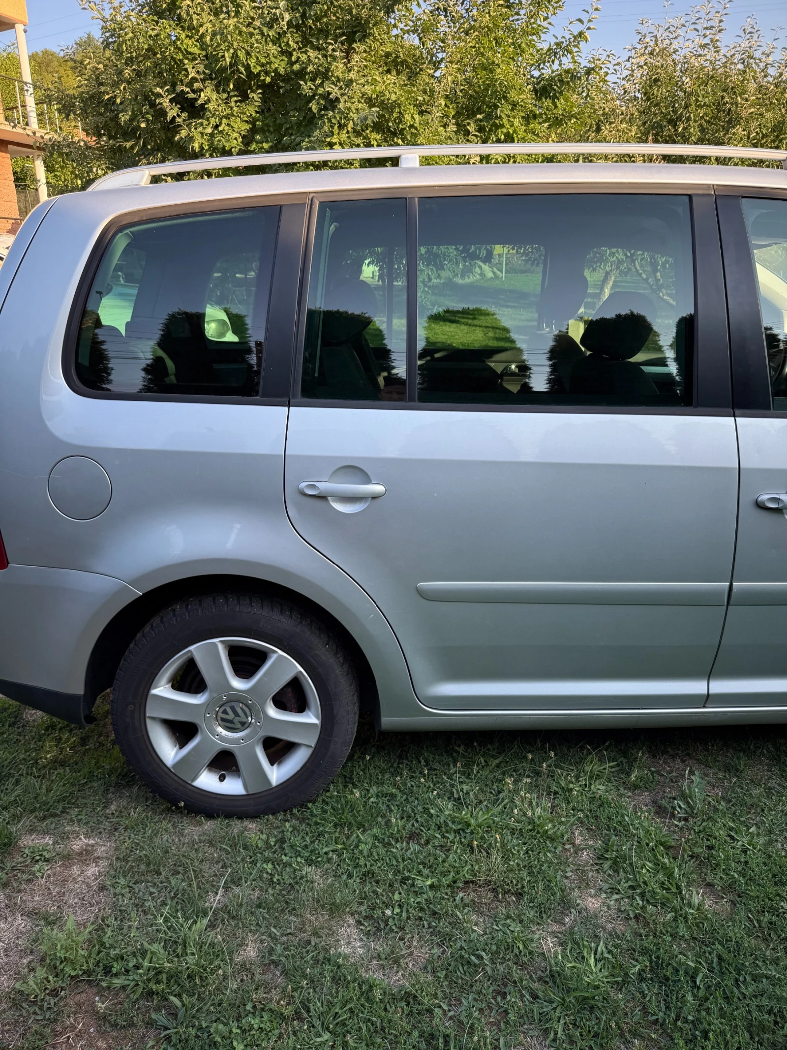 VW Touran  - изображение 4