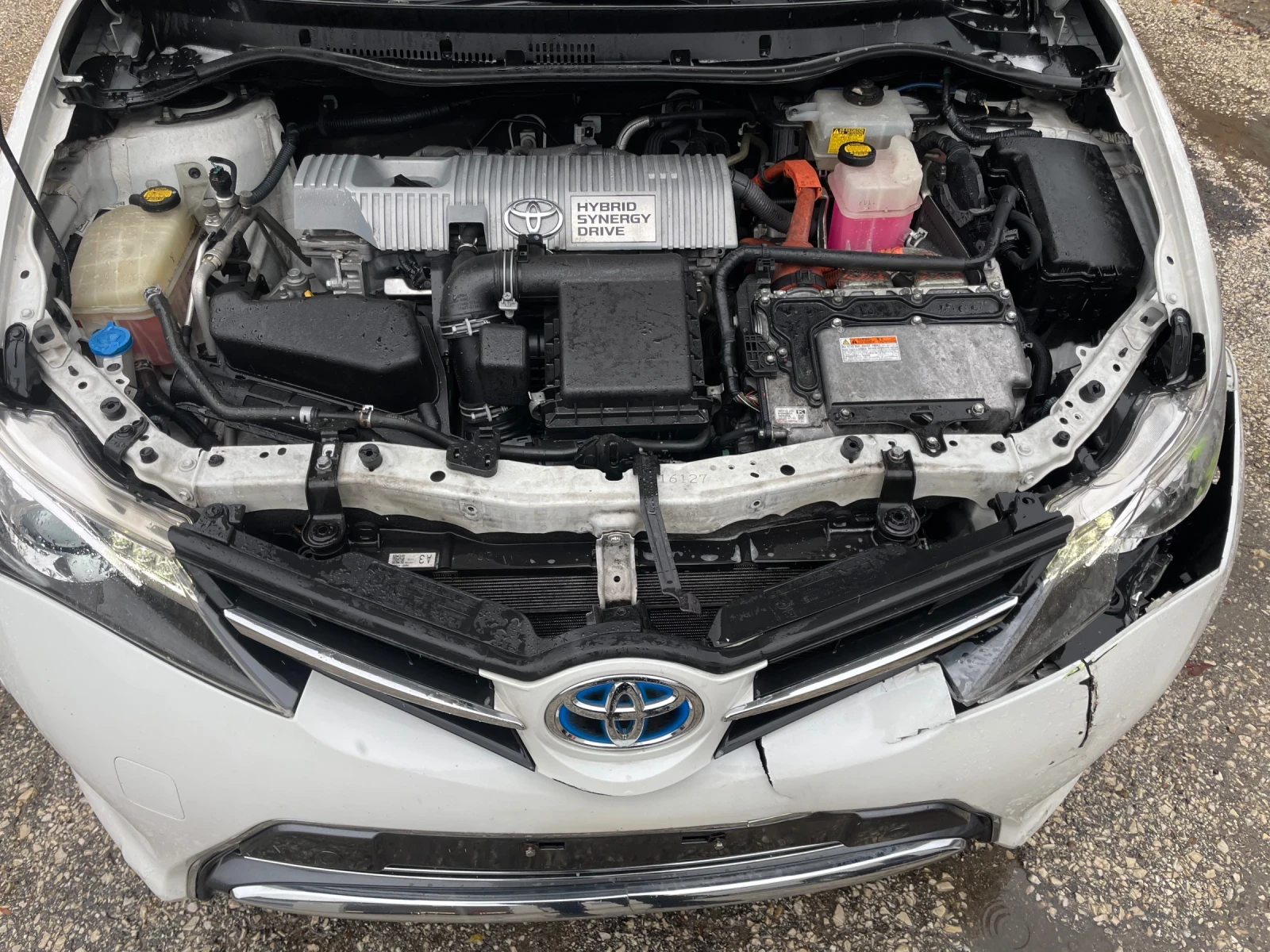 Toyota Auris HYBRID | Mobile.bg � ����������� 17