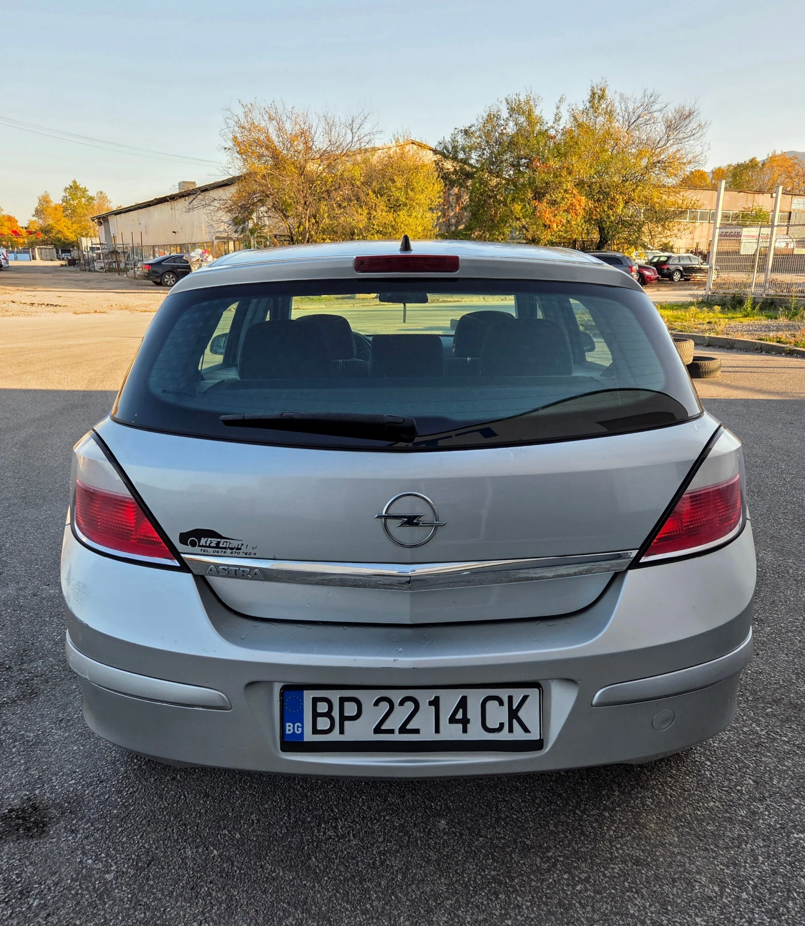 Opel Astra 1.4 - изображение 4