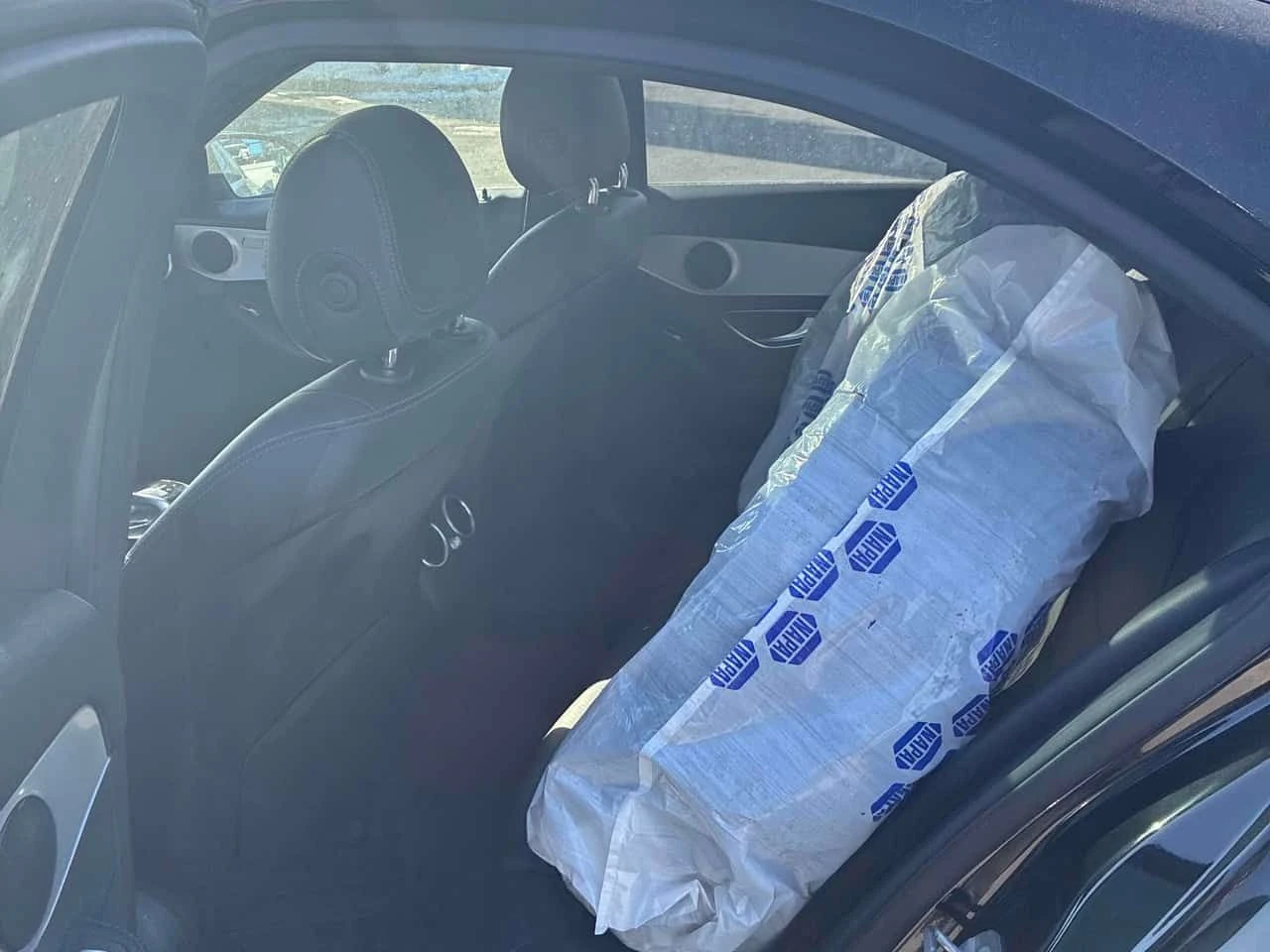 Mercedes-Benz C 300 * CARFAX * ЦЕНА ДО БГ - изображение 9