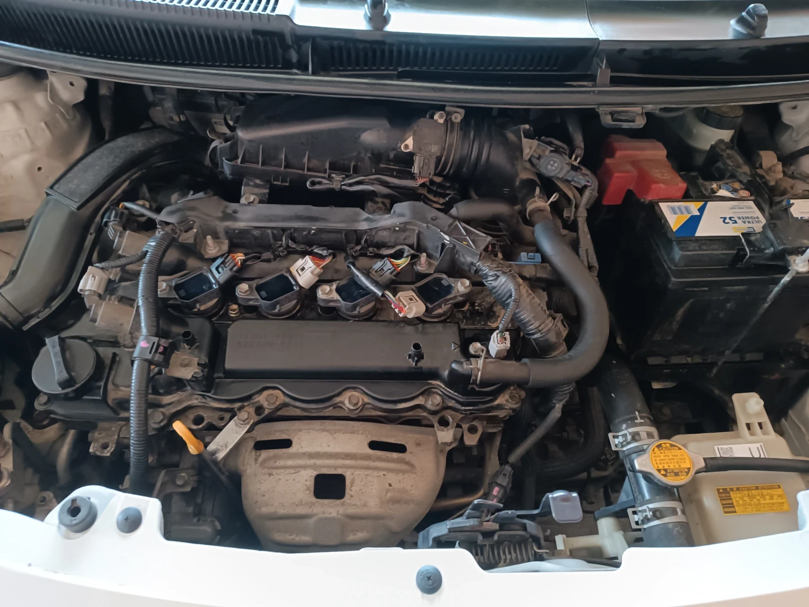 Toyota Yaris 1.3 - изображение 9