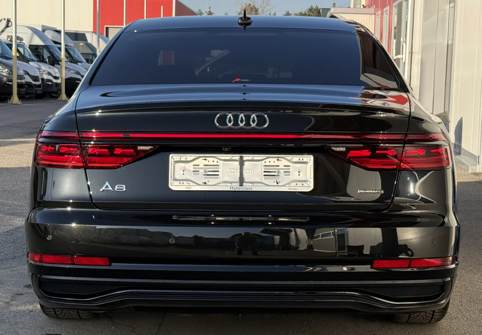 Audi A8 50 TDI S LINE 360 quattro Гаранционен, снимка 4 - Автомобили и джипове - 53602290
