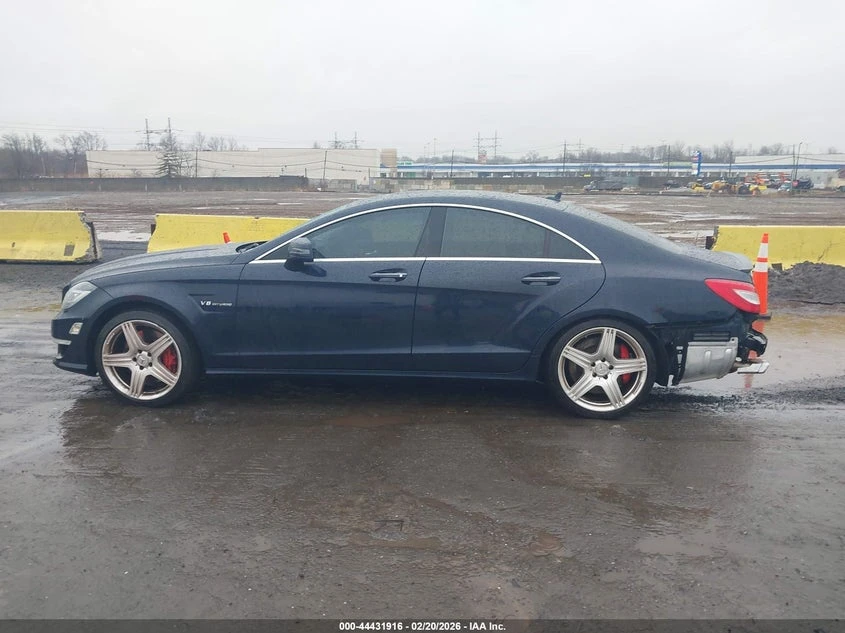 Mercedes-Benz CLS 63 AMG 5.5L V8 FI DOHC 32V NF4 All Wheel Drive | Mobile.bg � ����������� 14