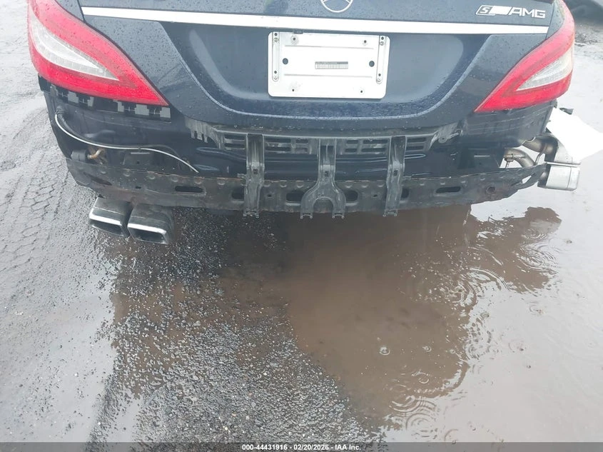 Mercedes-Benz CLS 63 AMG 5.5L V8 FI DOHC 32V NF4 All Wheel Drive | Mobile.bg � ����������� 6