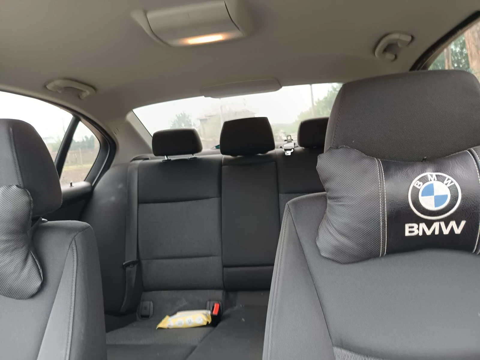 BMW 320 2.0, снимка 10 - Автомобили и джипове - 53839907