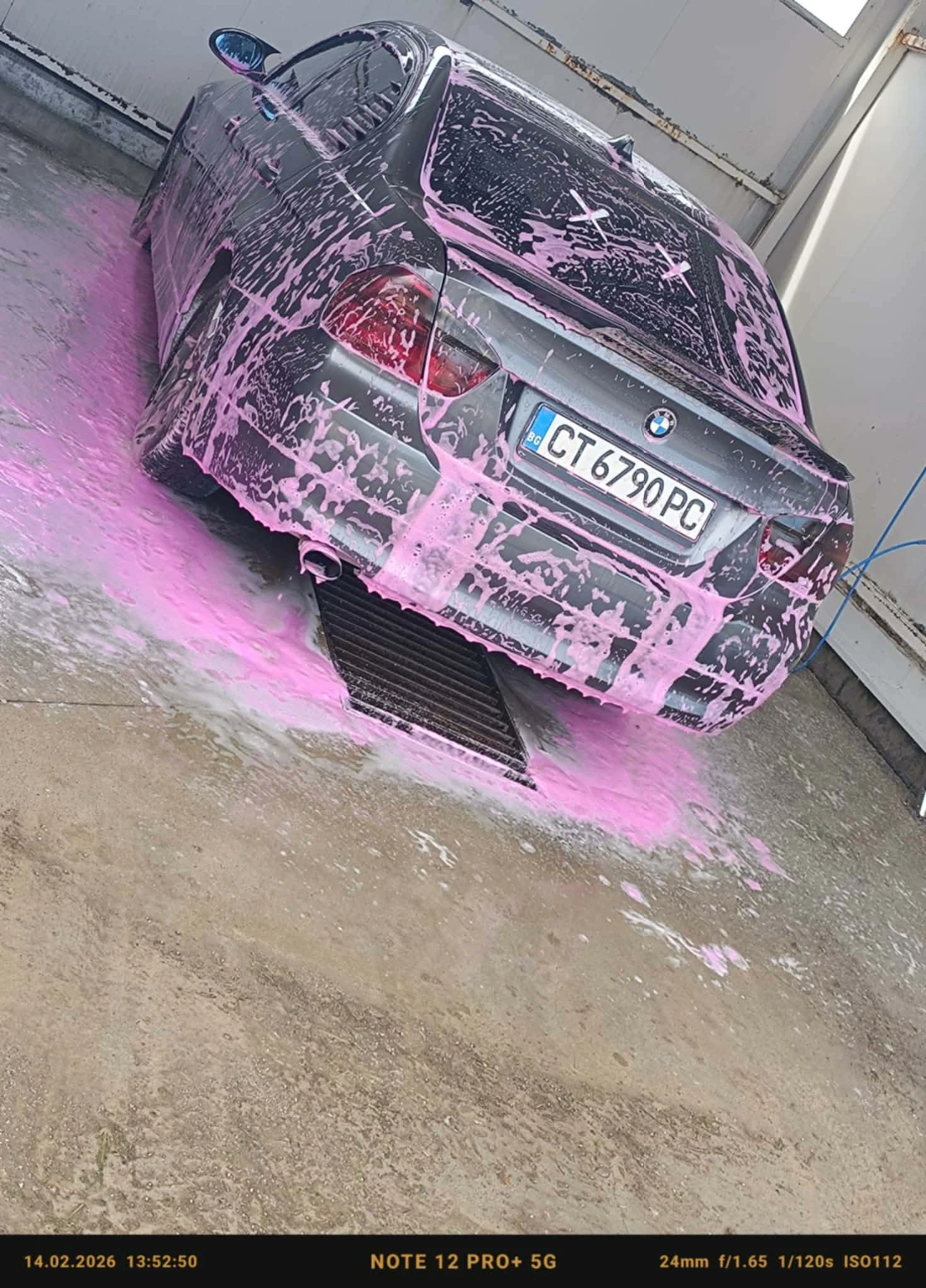 BMW 320 2.0, снимка 15 - Автомобили и джипове - 53839907