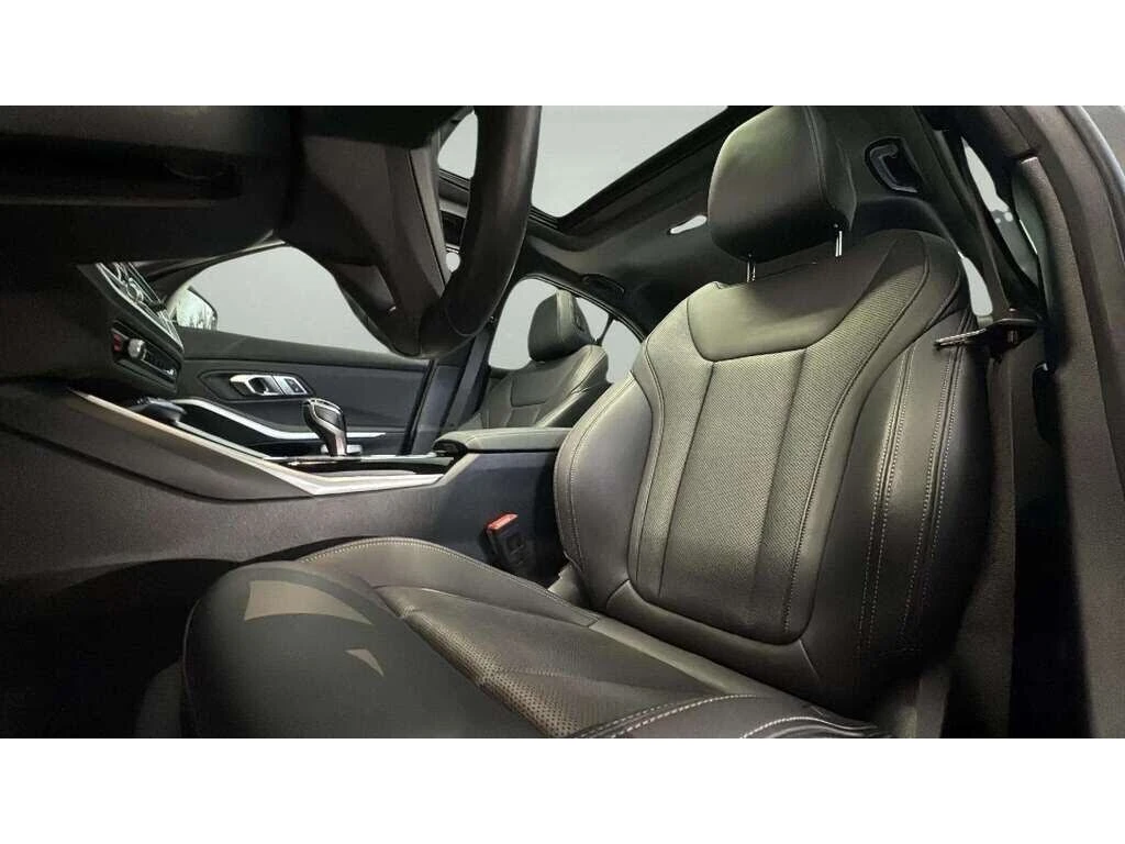 BMW 330 * xDrive * * HeadUp* AвтоКредит* (ЦЕНА ДО БГ), снимка 16 - Автомобили и джипове - 53914077