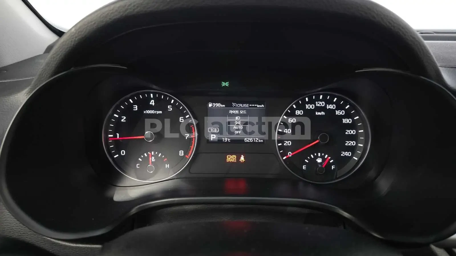 Kia K3, снимка 8 - Автомобили и джипове - 54160648