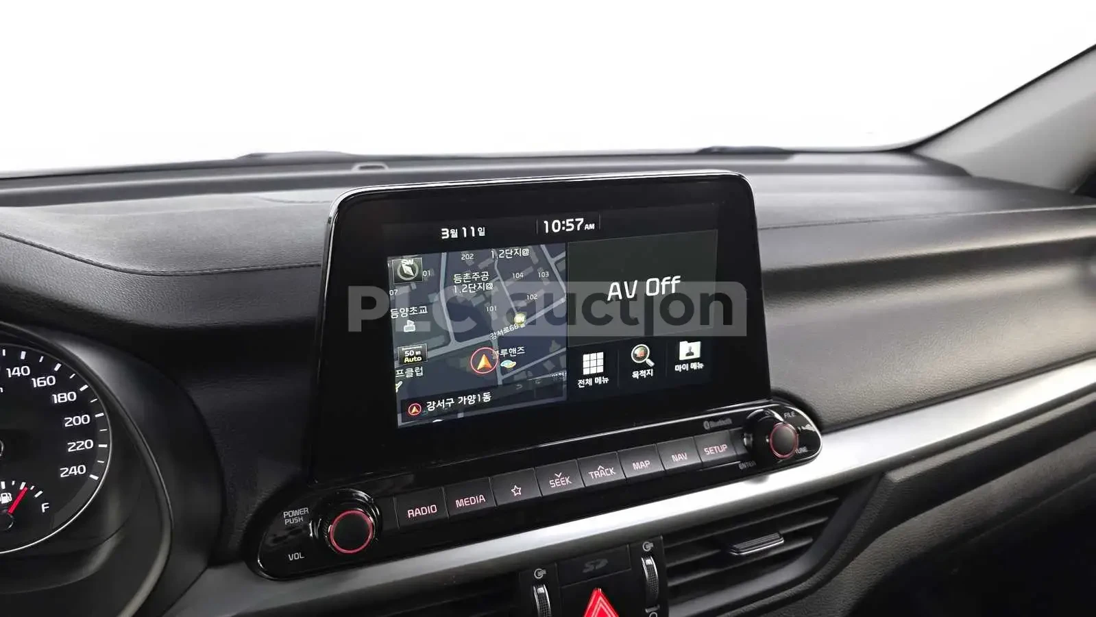 Kia K3, снимка 14 - Автомобили и джипове - 54160648