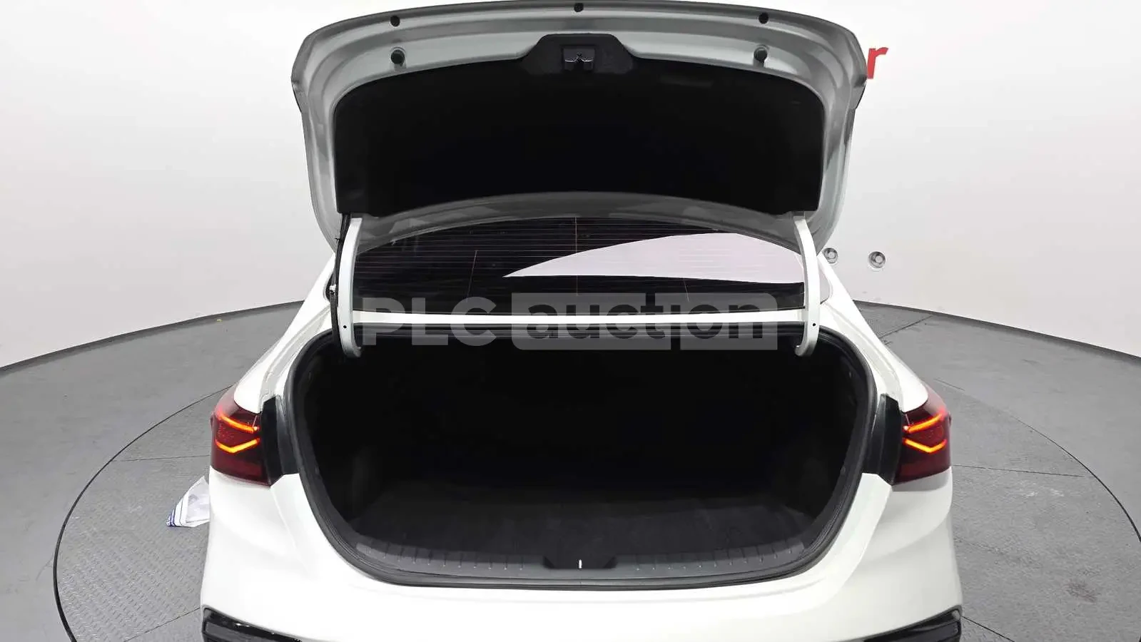 Kia K3, снимка 17 - Автомобили и джипове - 54160648