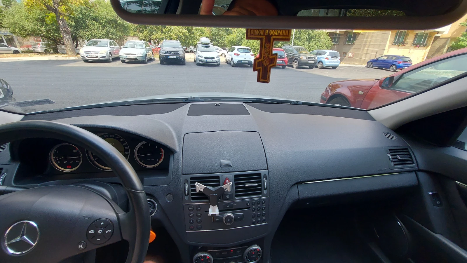 Mercedes-Benz C 220, снимка 3 - Автомобили и джипове - 54206778