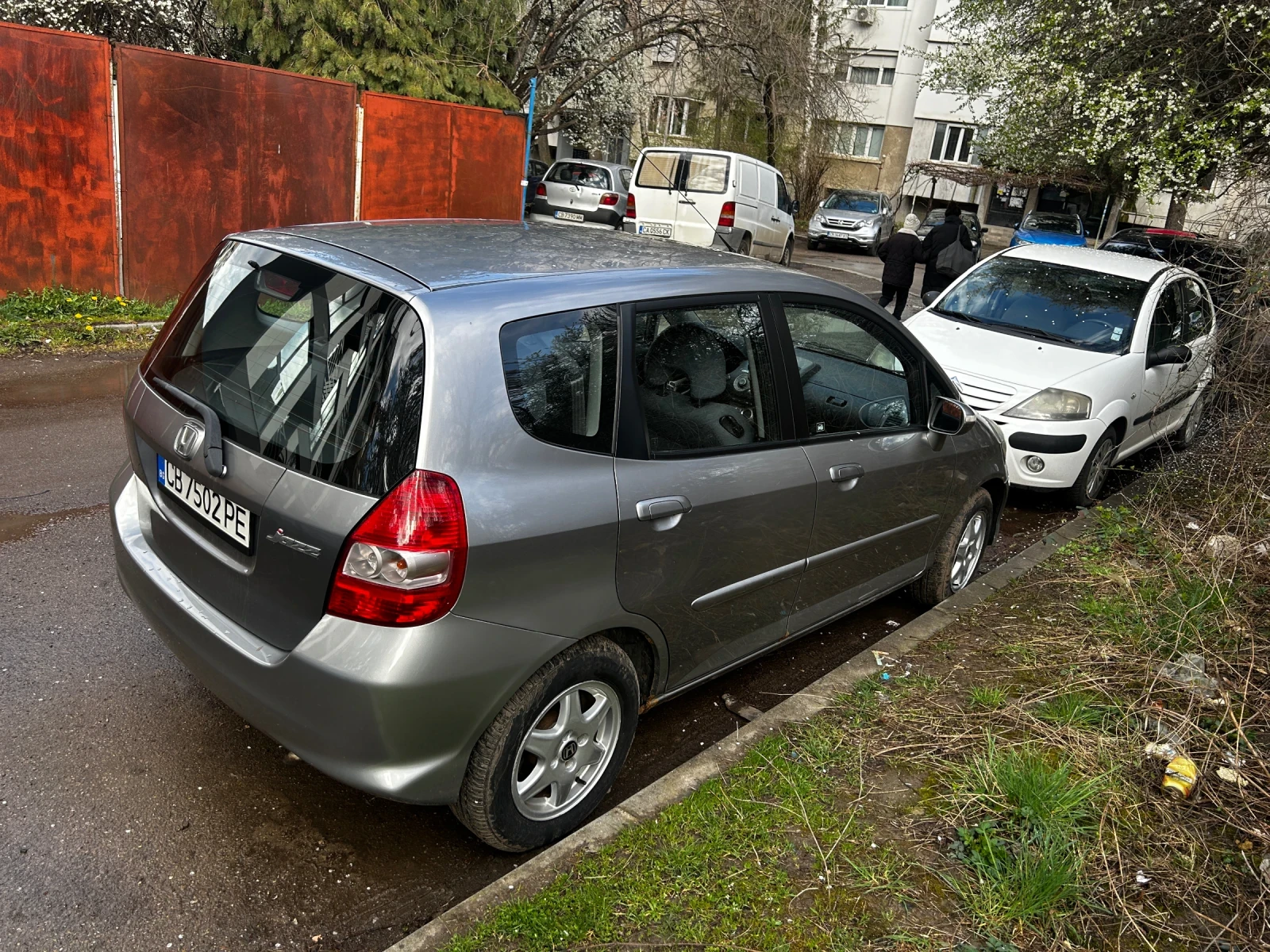 Honda Jazz, снимка 3 - Автомобили и джипове - 54283611