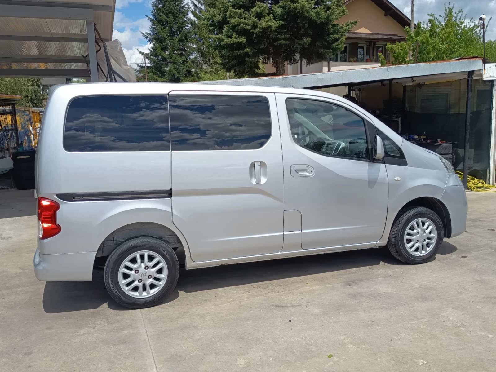 Nissan e-NV200 1.5dci, снимка 4 - Автомобили и джипове - 54525978