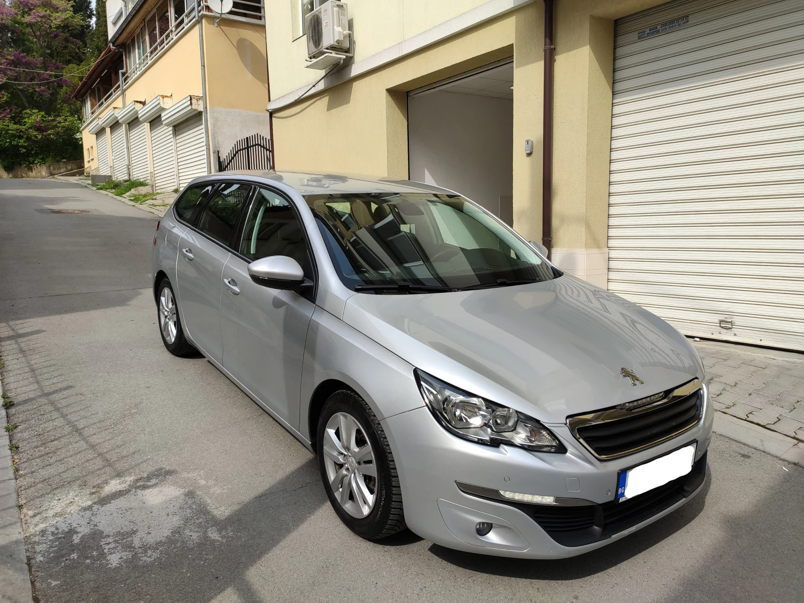 Peugeot 308 SW, снимка 2 - Автомобили и джипове - 54628129