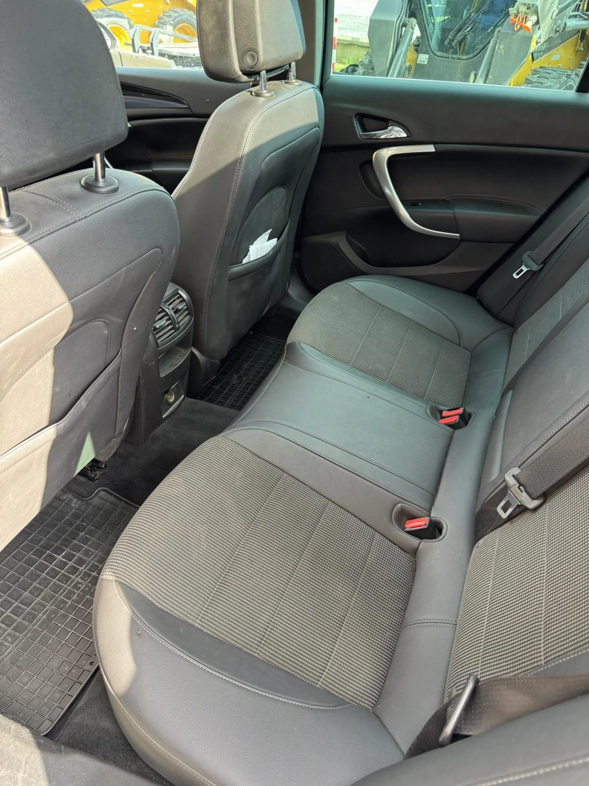 Opel Insignia 2.0 CDTI | Carplay, снимка 11 - Автомобили и джипове - 54877461