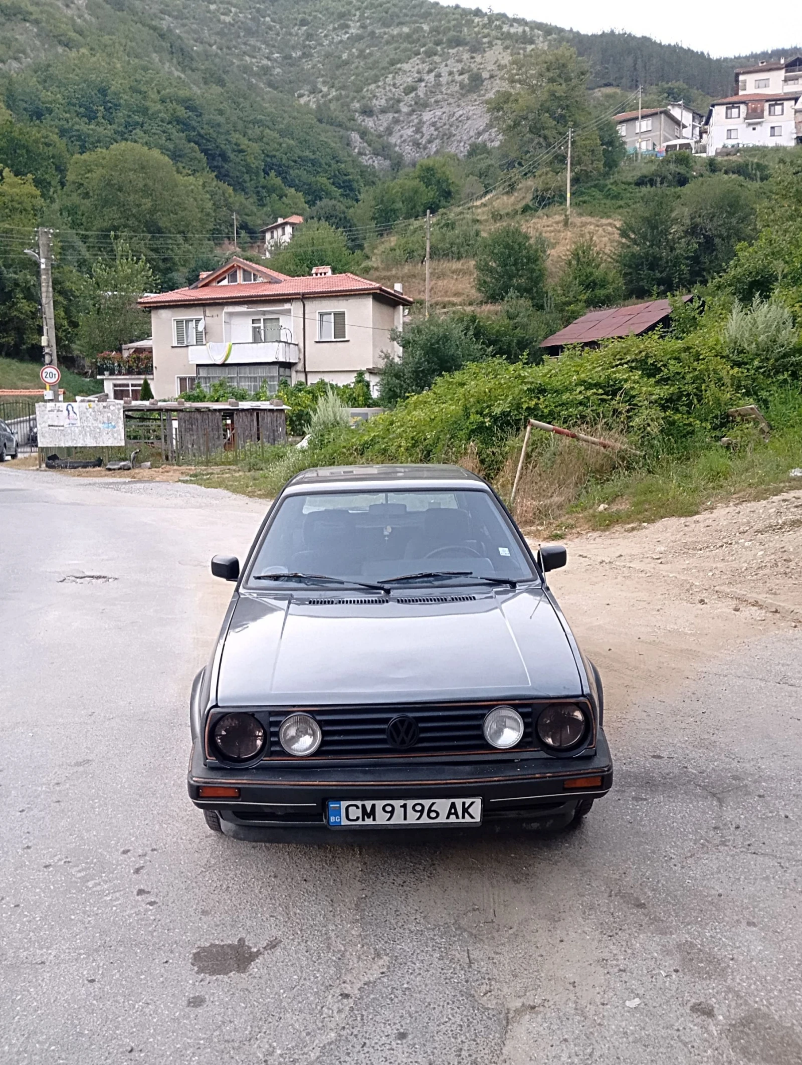 VW Golf 1.8 90 GT