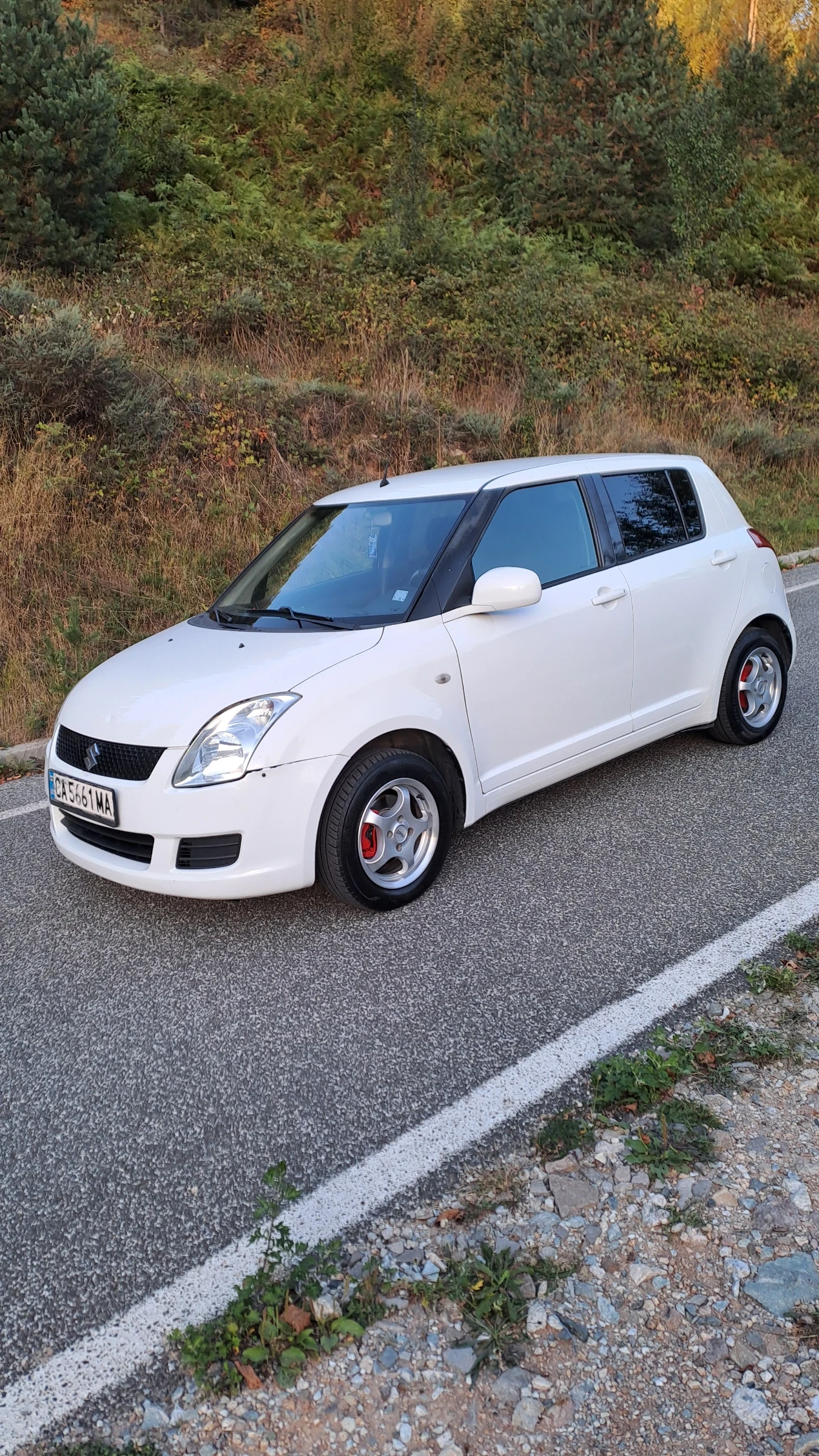 Suzuki Swift 1.3 93к газ.инж.