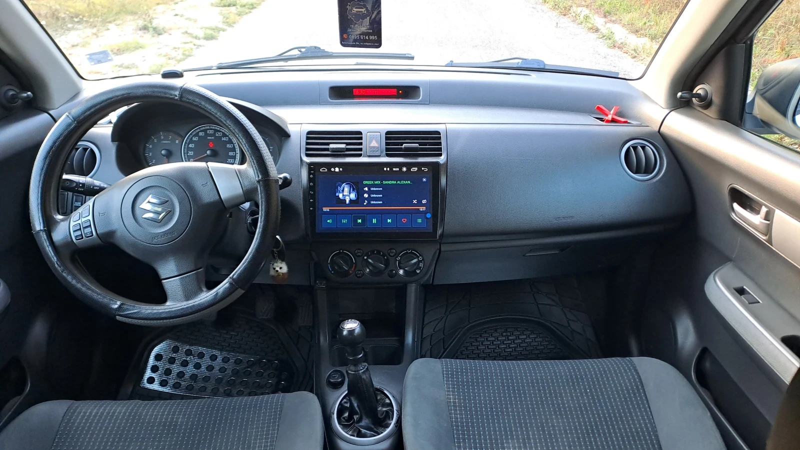 Suzuki Swift 1.3 93к газ.инж., снимка 11 - Автомобили и джипове - 56170982