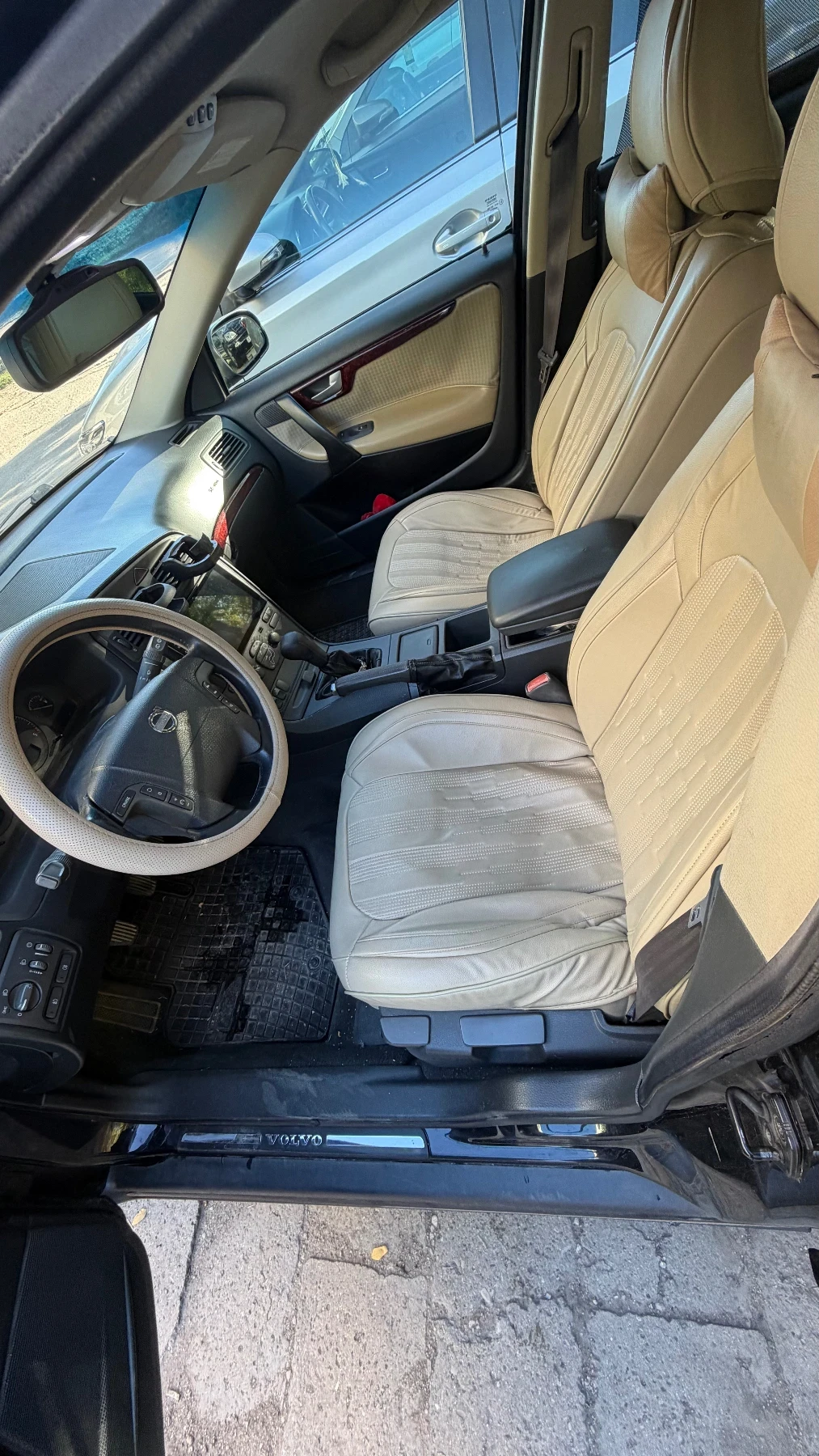 Volvo V70, снимка 7 - Автомобили и джипове - 56376514