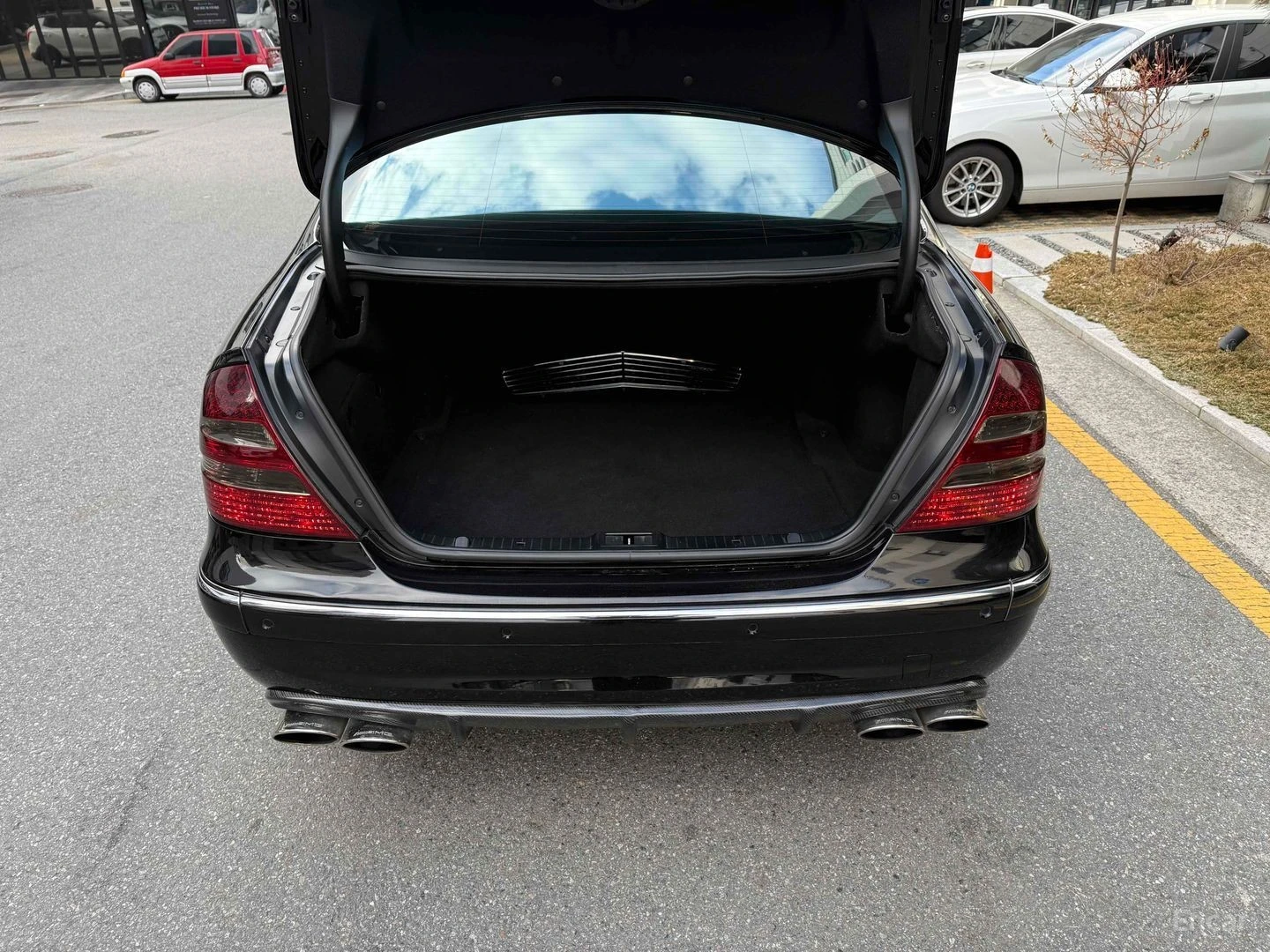 Mercedes-Benz E 55 AMG V8 KOMPRESSOR* �����* ������ ����  | Mobile.bg � ����������� 17