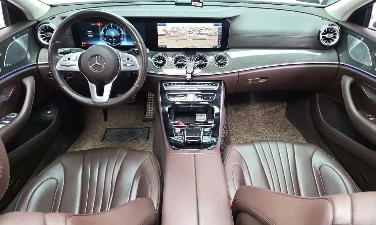Mercedes-Benz CLS 300, снимка 7 - Автомобили и джипове - 56723568