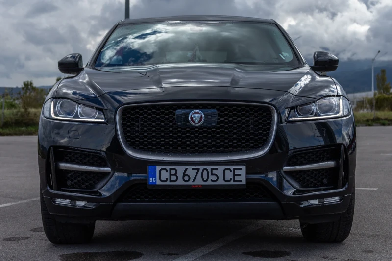 Jaguar F-PACE R-SPORT AWD EURO6B УНИКАЛЕН, снимка 3 - Автомобили и джипове - 47515891