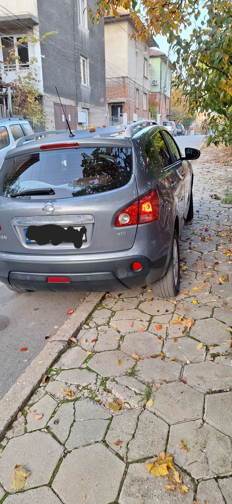 Nissan Qashqai, снимка 6 - Автомобили и джипове - 47947079