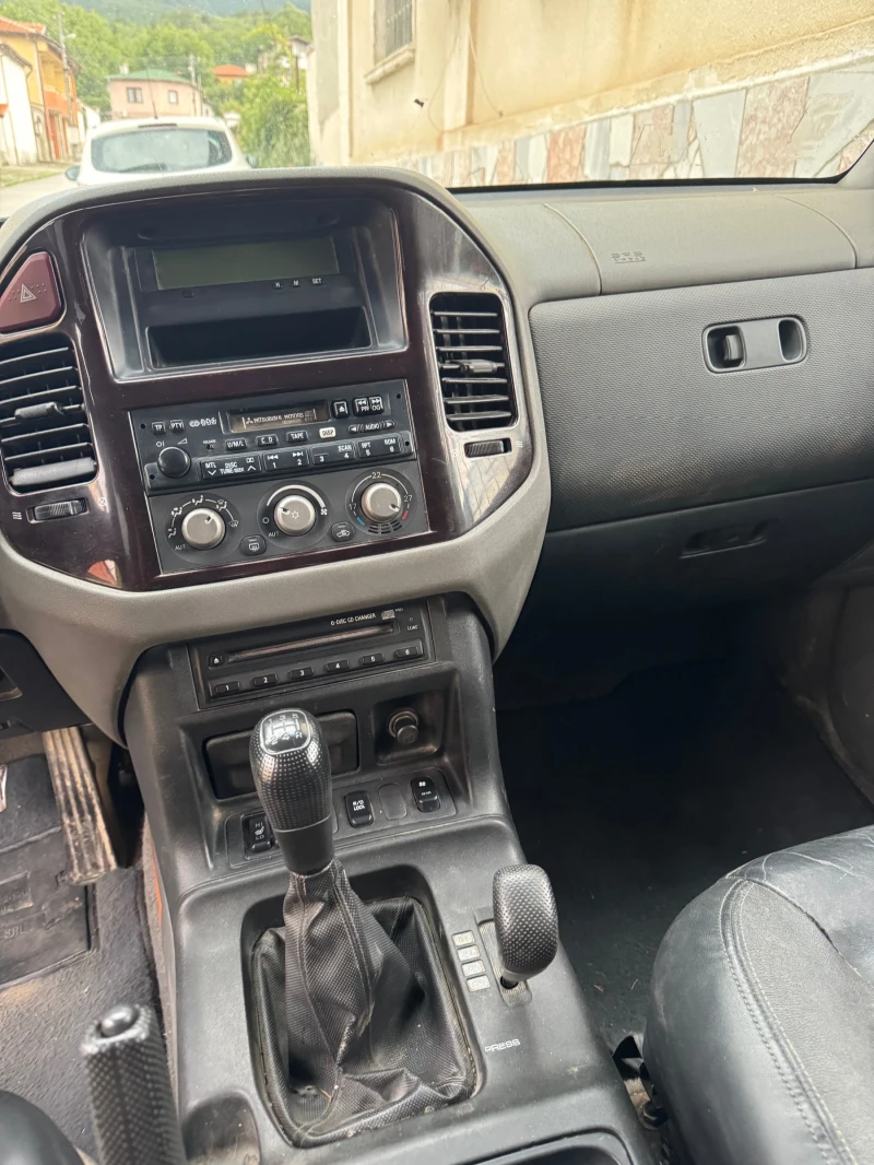 Mitsubishi Pajero M57, снимка 7 - Автомобили и джипове - 52647503