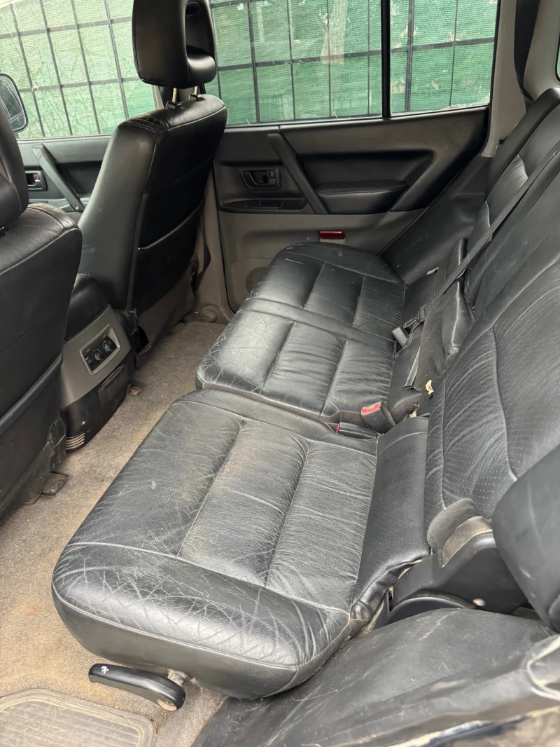 Mitsubishi Pajero M57, снимка 6 - Автомобили и джипове - 52647503