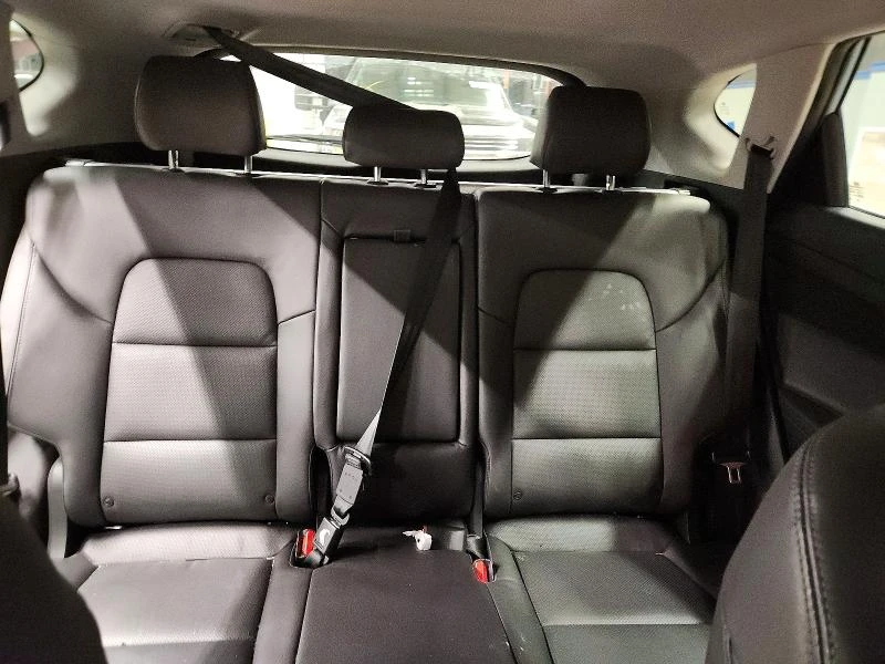 Hyundai Tucson LIMITED* ПОДГРЕВ* ОБДУХВАНЕ* KEYLESS* PANORAMA*  - изображение 10