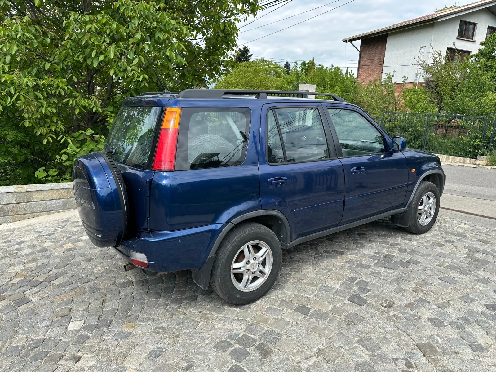 Honda Cr-v 2.0i - изображение 4