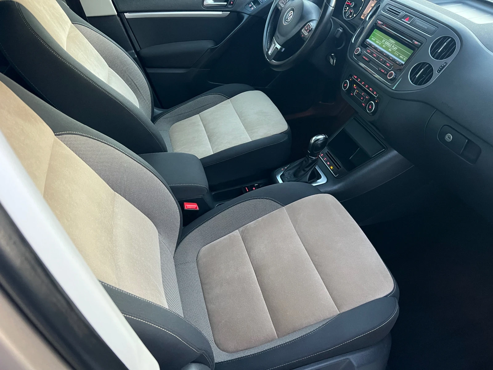 VW Tiguan 2.0TDI* AUT* LED* 100%km* KATO NOVA* LIZING, снимка 8 - Автомобили и джипове - 53749655