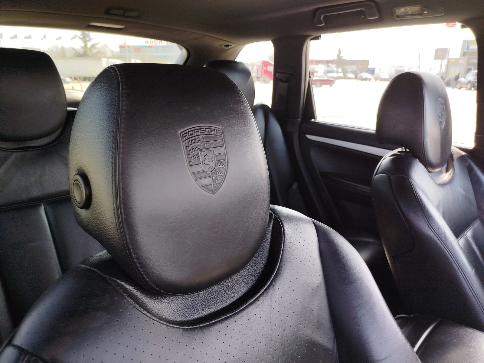 Porsche Cayenne, снимка 11 - Автомобили и джипове - 53828221