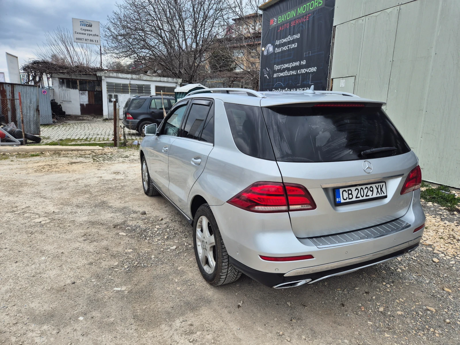 Mercedes-Benz GLE 350, снимка 4 - Автомобили и джипове - 53902621