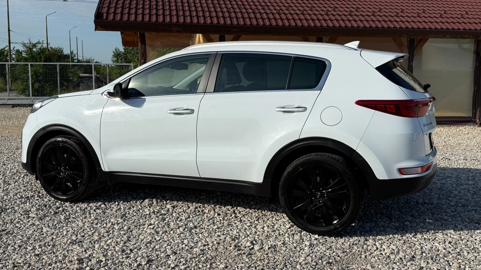 Kia Sportage 1.7D/141кс/Line Assist/КАМЕРА/NAVI/ВНОС 0Т ИТАЛИЯ/, снимка 6 - Автомобили и джипове - 54670922