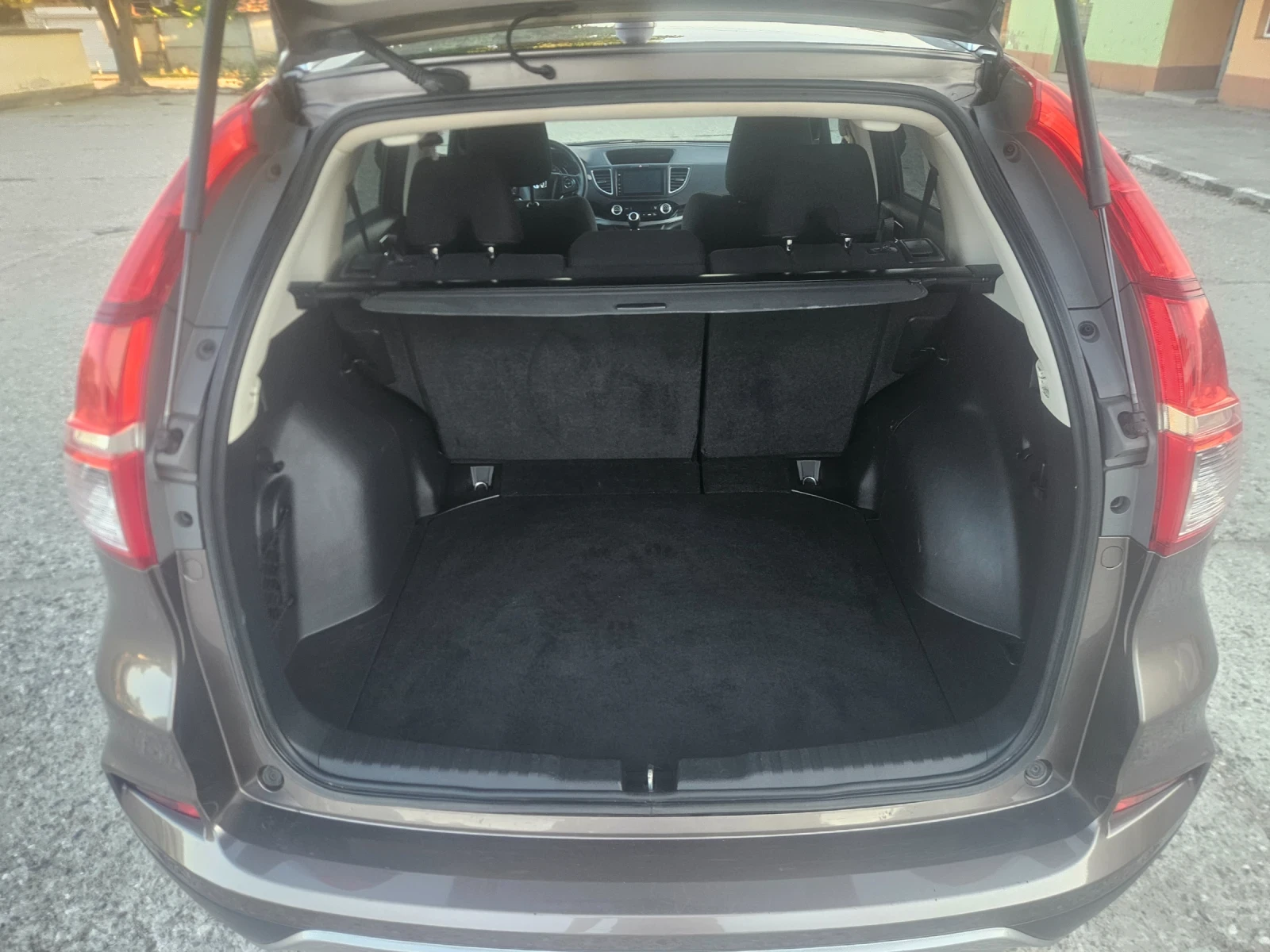 Honda Cr-v 73000km, снимка 14 - Автомобили и джипове - 55245436