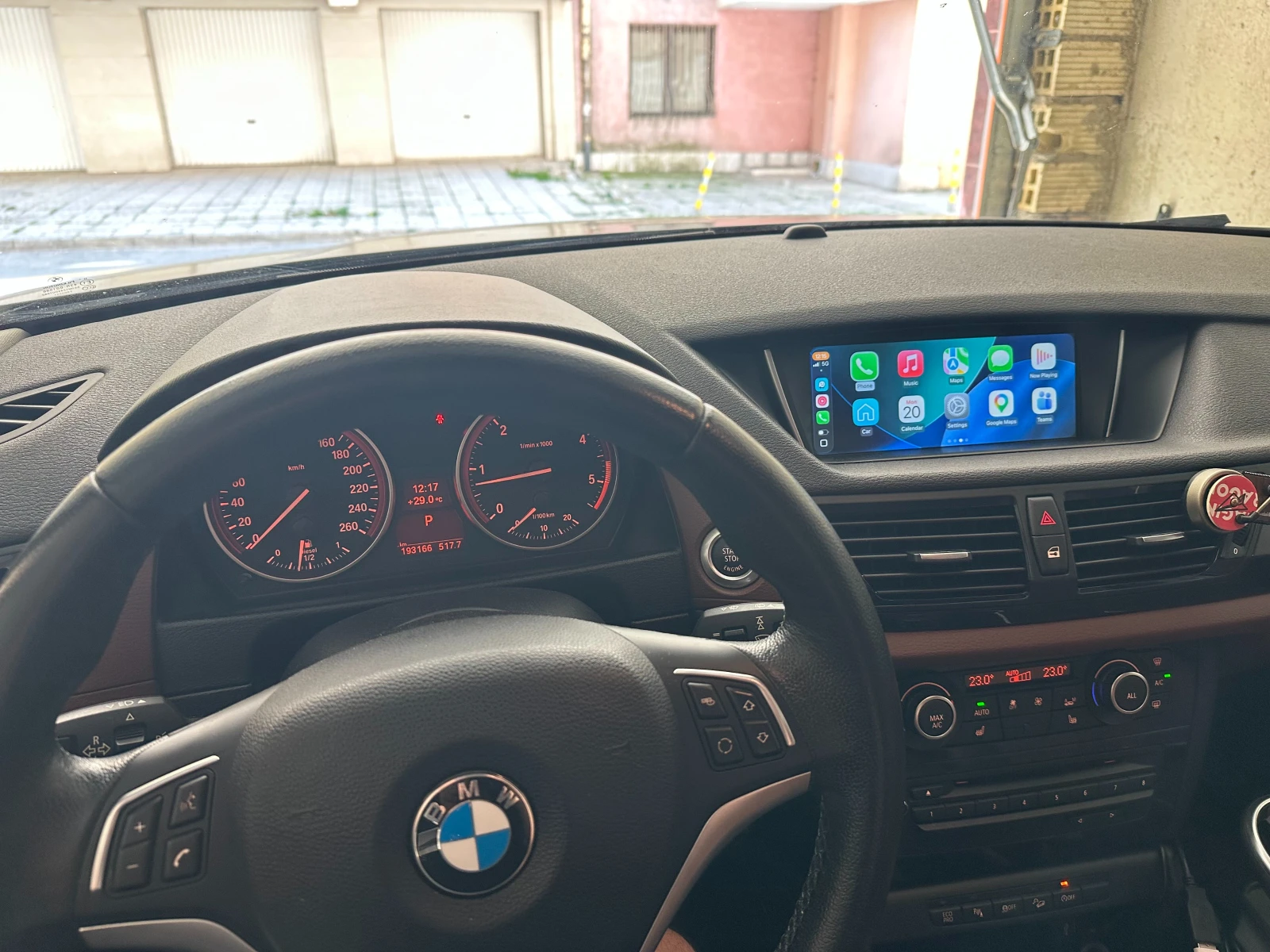 BMW X1 xDrive 2.0d LCI X Line, снимка 9 - Автомобили и джипове - 55349473