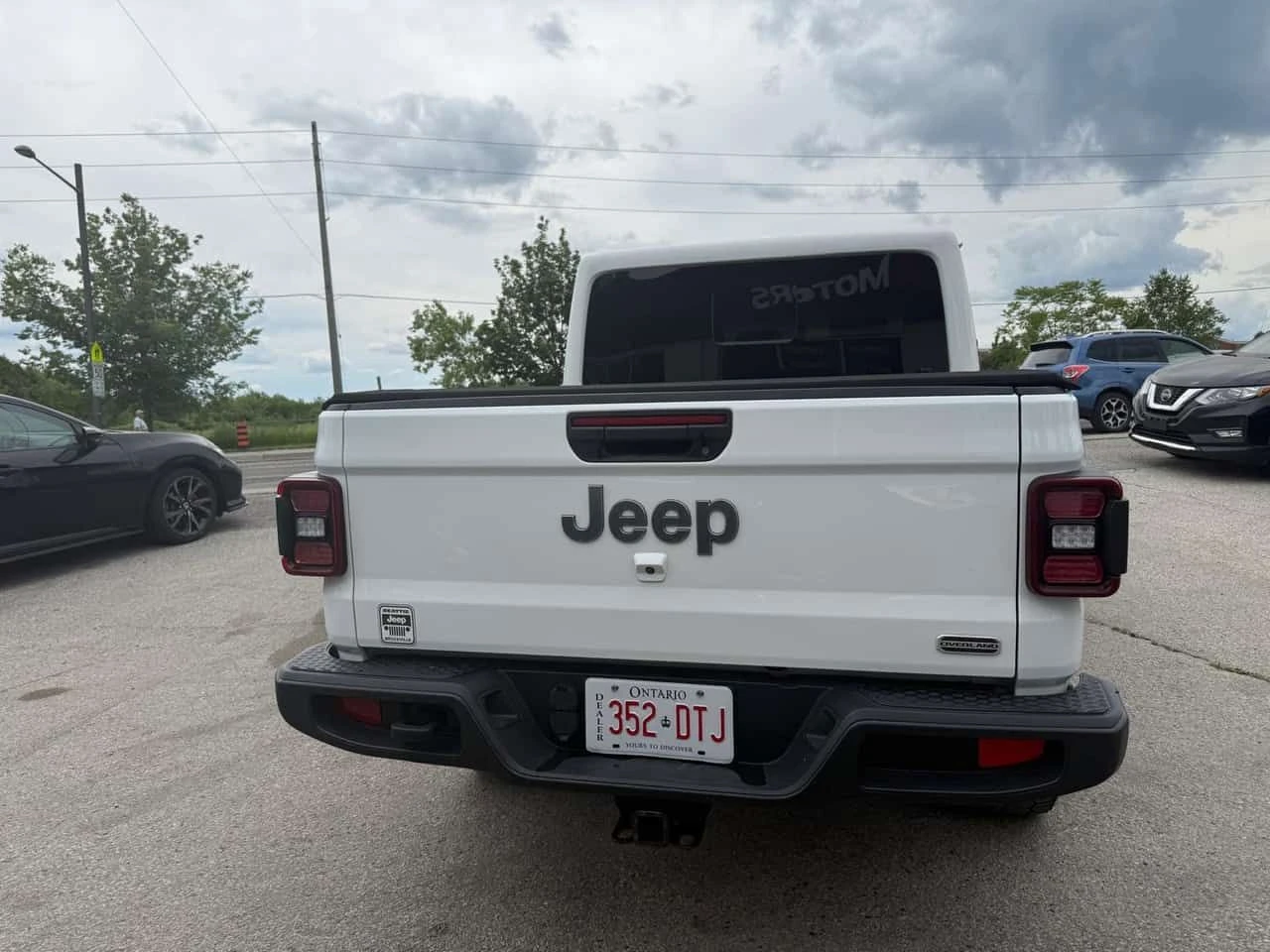 Jeep Gladiator OVERLAND| ПОДГРЕВИ| KEYLESS| NAVI| 2 КЛЮЧА| , снимка 4 - Автомобили и джипове - 55655882