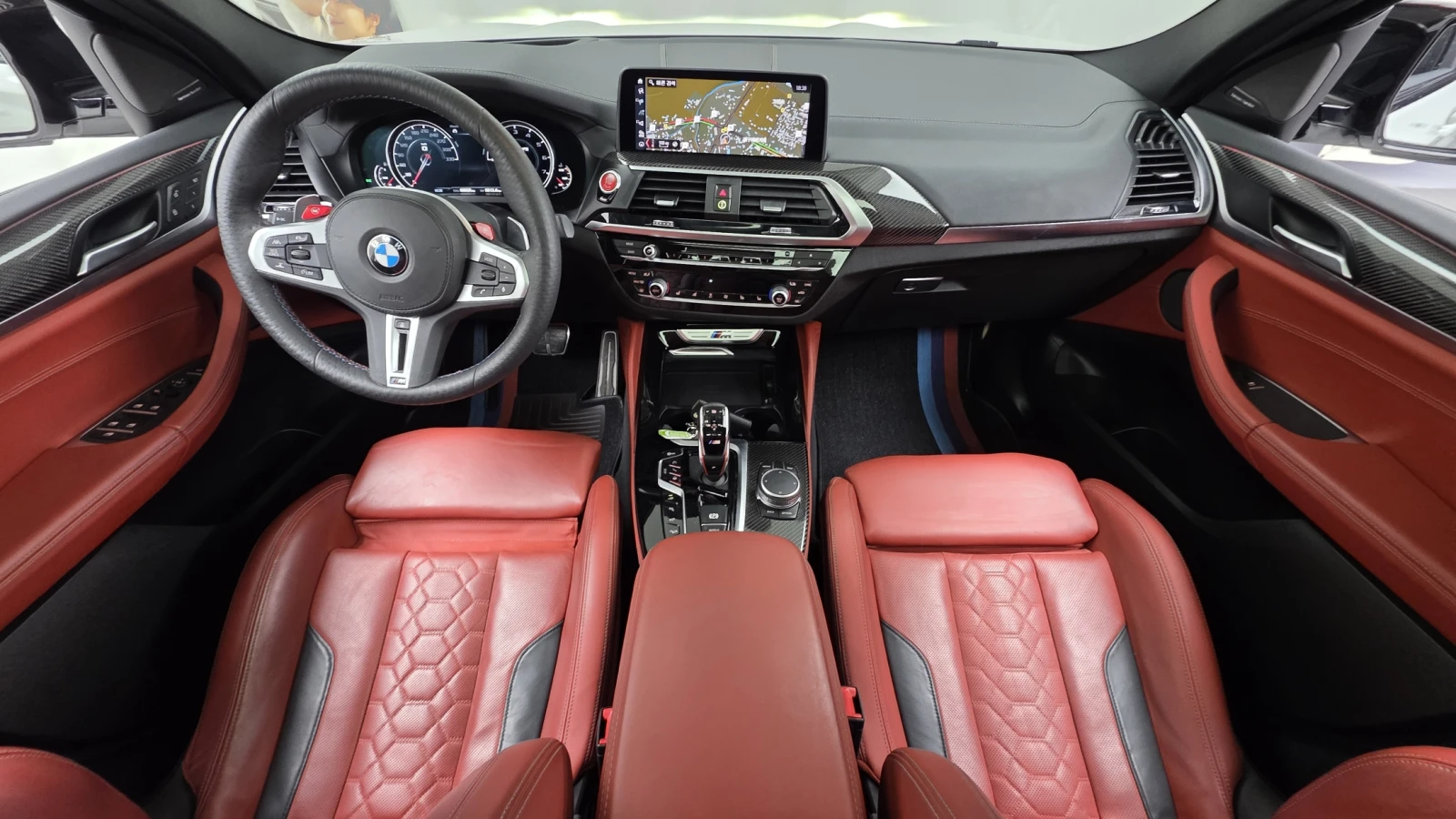 BMW X4 M COMPETITON* 360* LED* HUD* DIS* ОБДУХ* HARMAN* Л, снимка 7 - Автомобили и джипове - 56180016