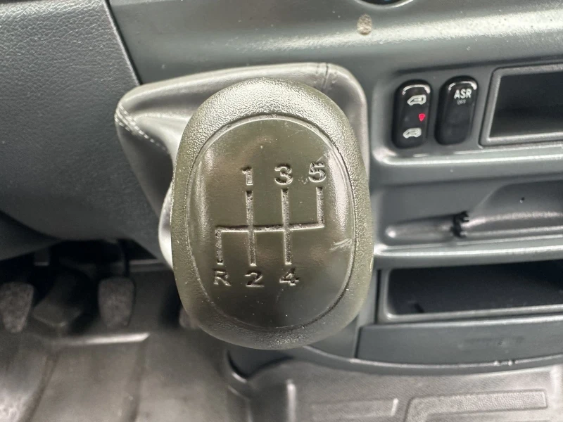 Mercedes-Benz Sprinter 216, снимка 11 - Бусове и автобуси - 51931971