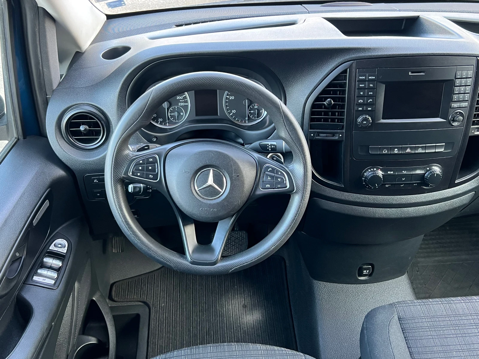 Mercedes-Benz Vito Tourer 114CDI - изображение 10