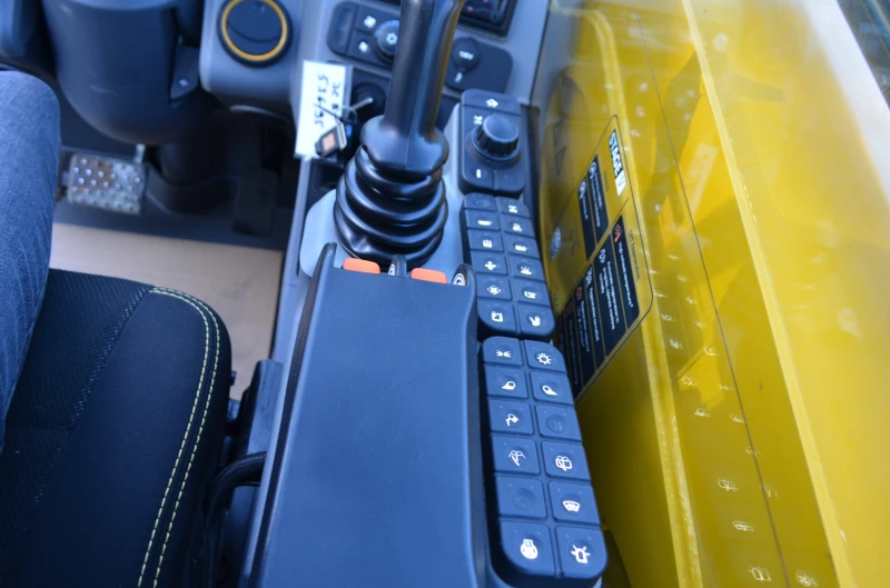 Телескопичен товарач JCB 536-95 Agrixtra, снимка 12 - Селскостопанска техника - 52483734