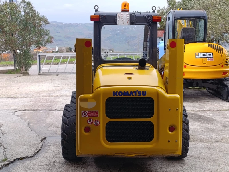 Мини челни товарачи Komatsu SK-815-SUPER FLOW-2 SPEED, снимка 7 - Индустриална техника - 48349282