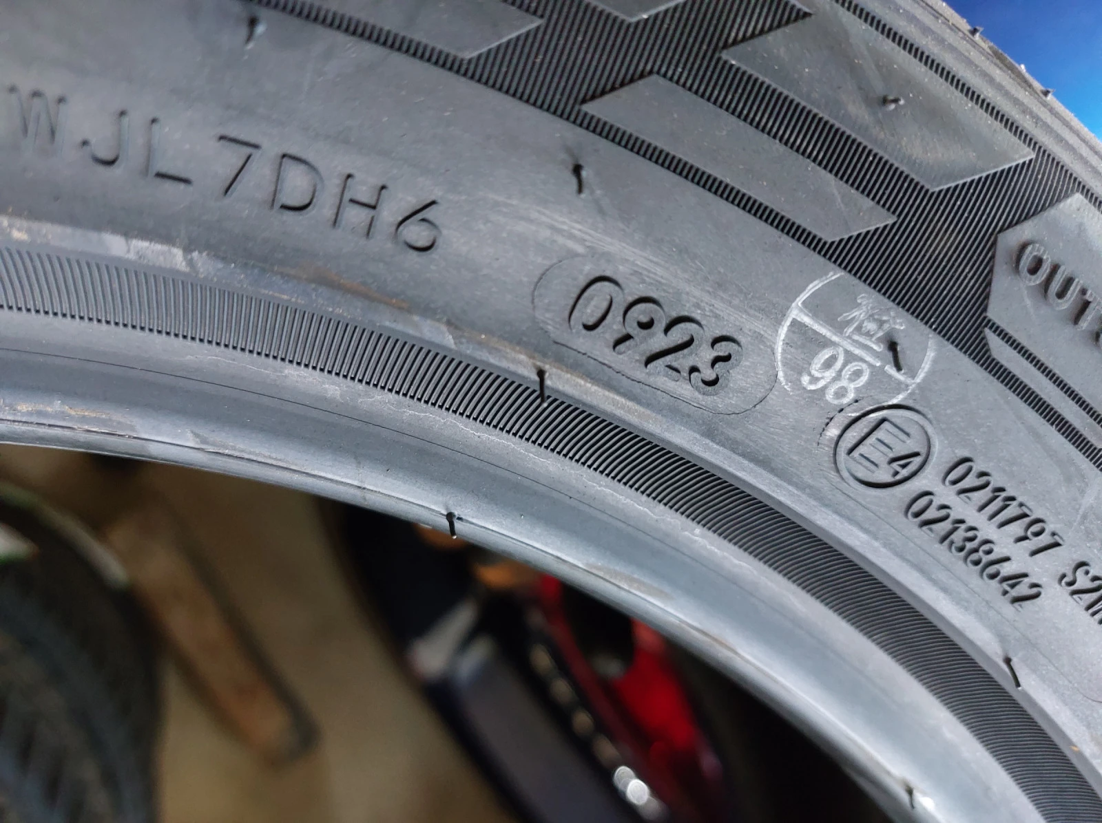  205/50R17 | Mobile.bg   8