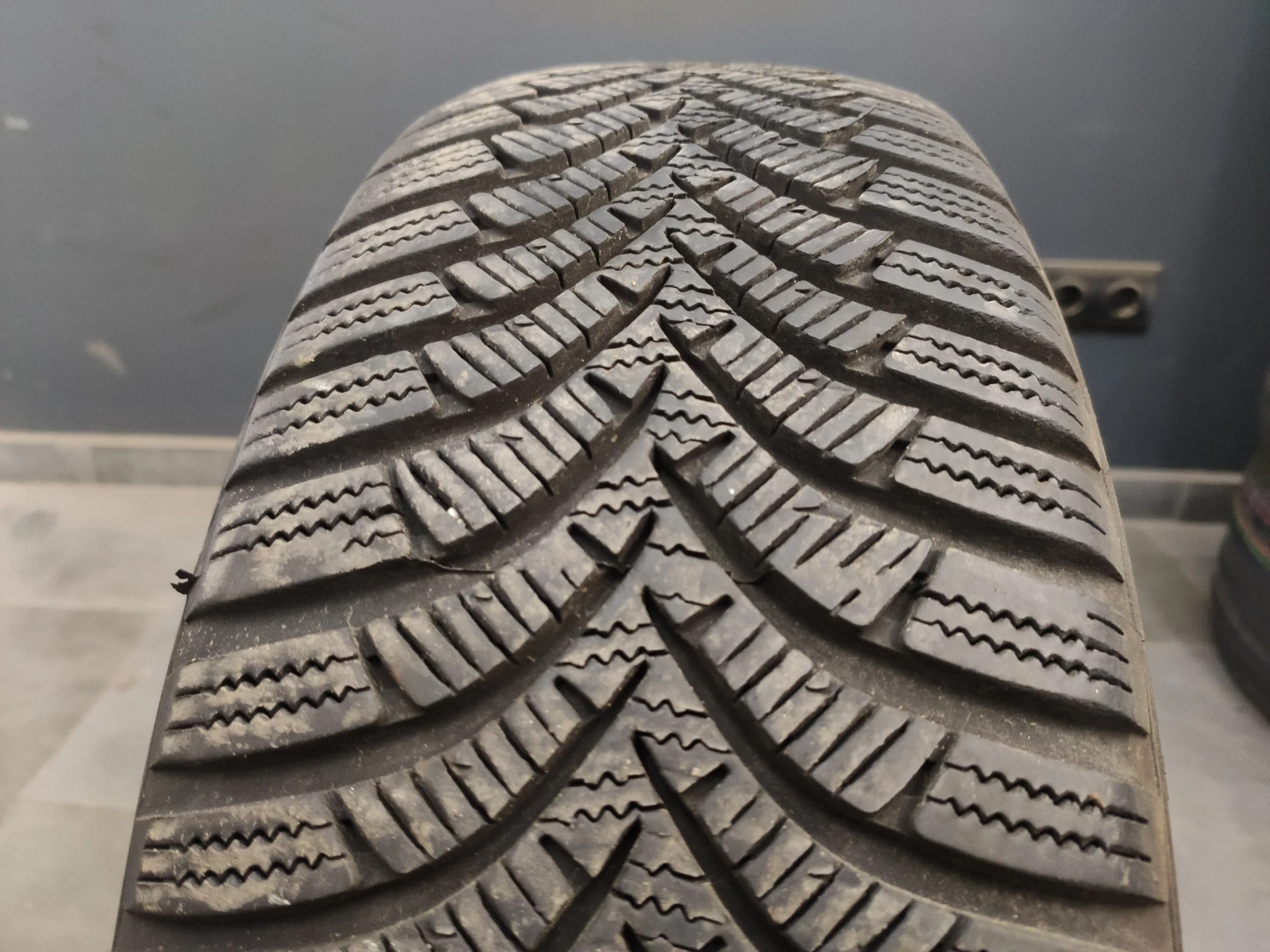  185/65R15 | Mobile.bg   1