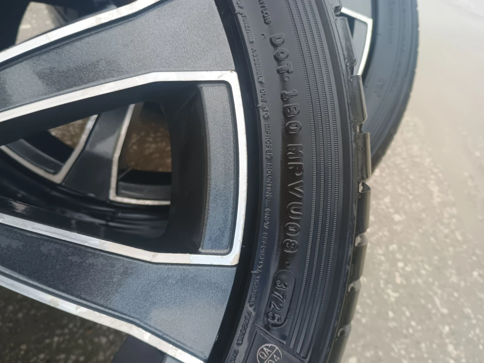 ���� � ������ 235/45R18 | Mobile.bg � ����������� 3