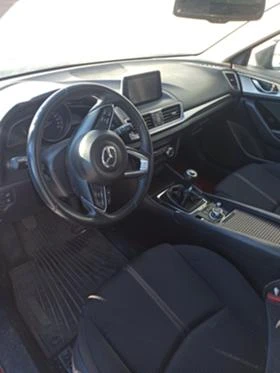 Mazda 3 1.5 i, снимка 5